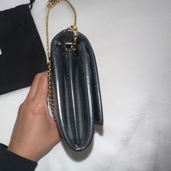 Fendi Wallet on Chain- Leather - Picture 8 of 12